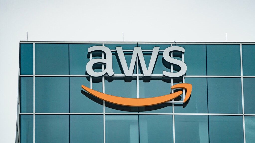 AWS Elasticsearch fork exits beta, but legal battle rages on