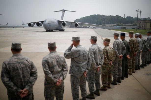 Coronavirus: US troops in South Korea sneak out to bars during lockdown