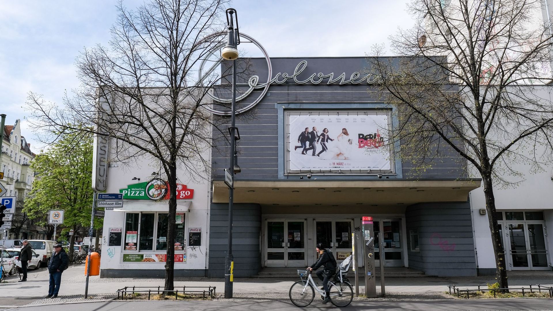 Oklahoma Theater to Incorporate Masks and Plexiglass for May Opening