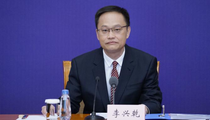 中国口罩被贱卖？加价出售给国外？商务部回应:不客观、不准确