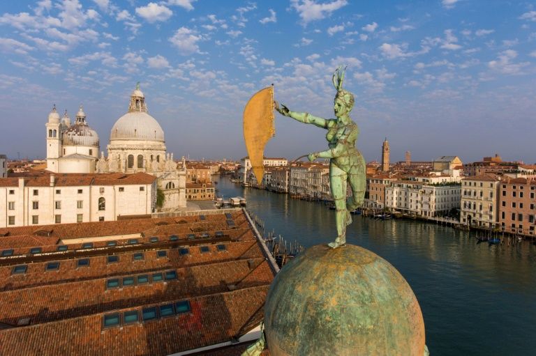 Italy awaits details of life after lockdown