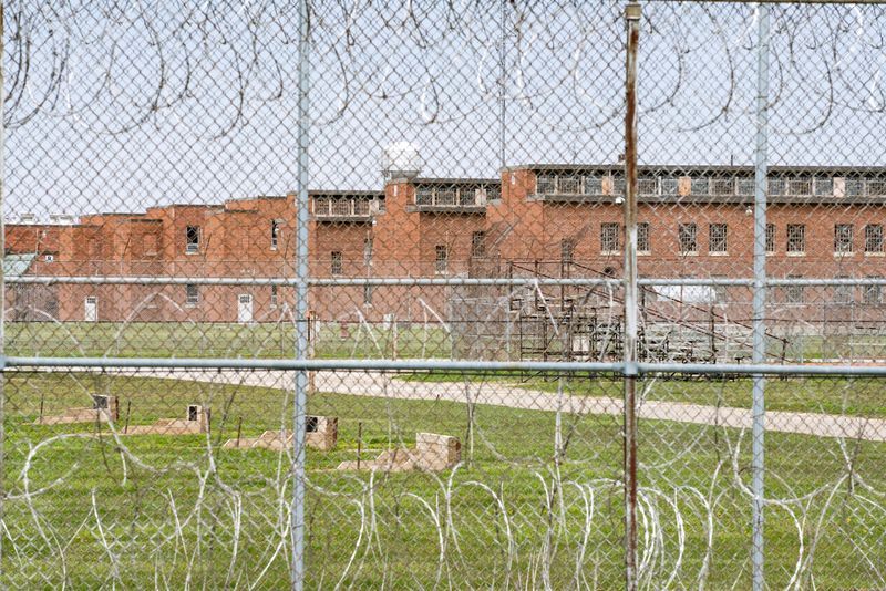 In 4 U.S. State prisons, nearly 3,300 inmates test positive for coronavirus - 96% without symptoms