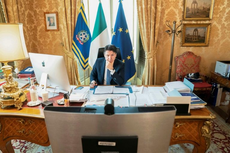 Italy's bishops attack conte for extending ban on mass