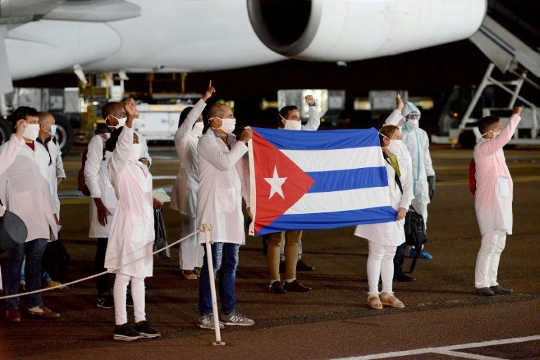 Over 200 cuban health experts arrive in s.Africa for virus fight