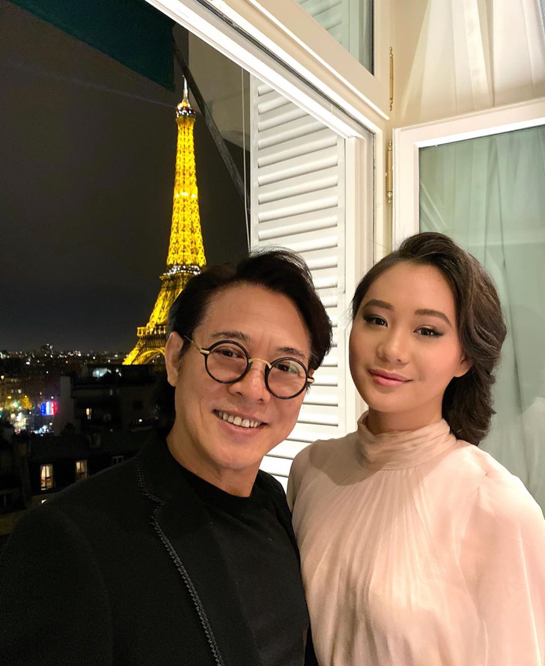 Jet Li Posts Rare Photo Of Wife Nina Li Chi And Their Two Daughters On His 57th Birthday; Internet Goes Crazy