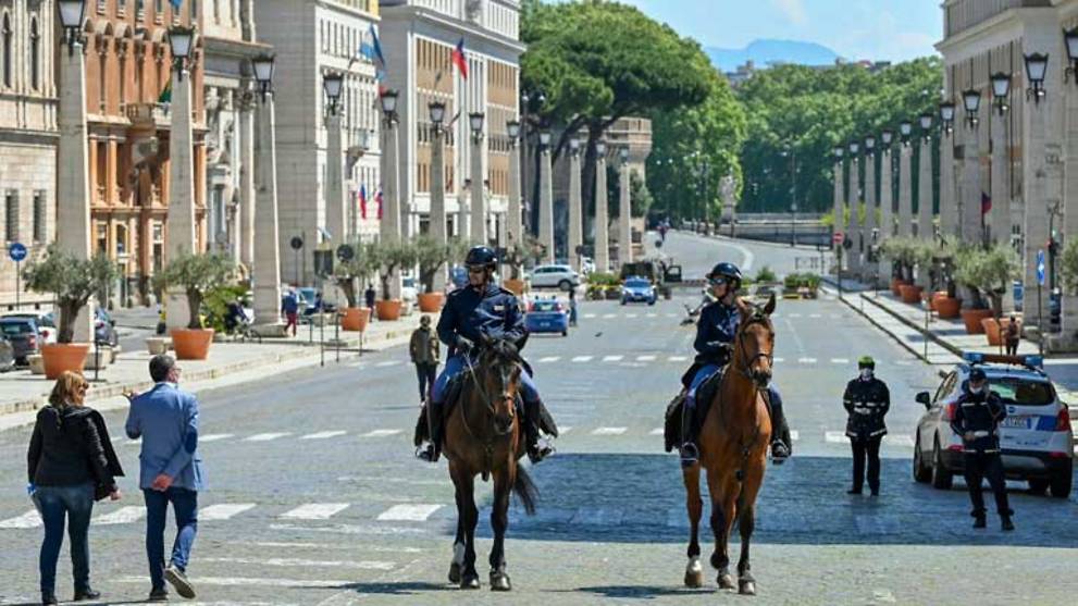 Italian prime minister unveils plans after COVID-19 lockdown