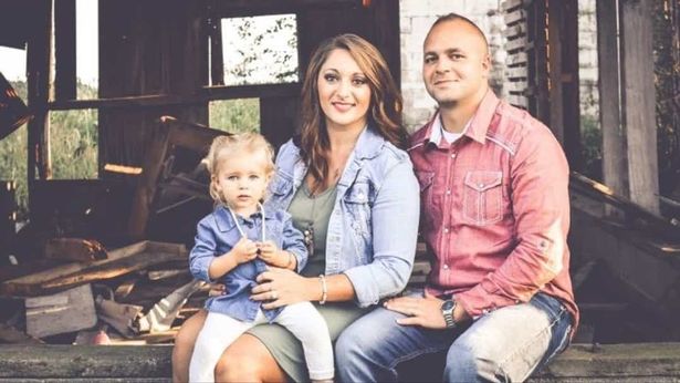 Pregnant mum, 27, who gave birth while on ventilator and sedated beats coronavirus