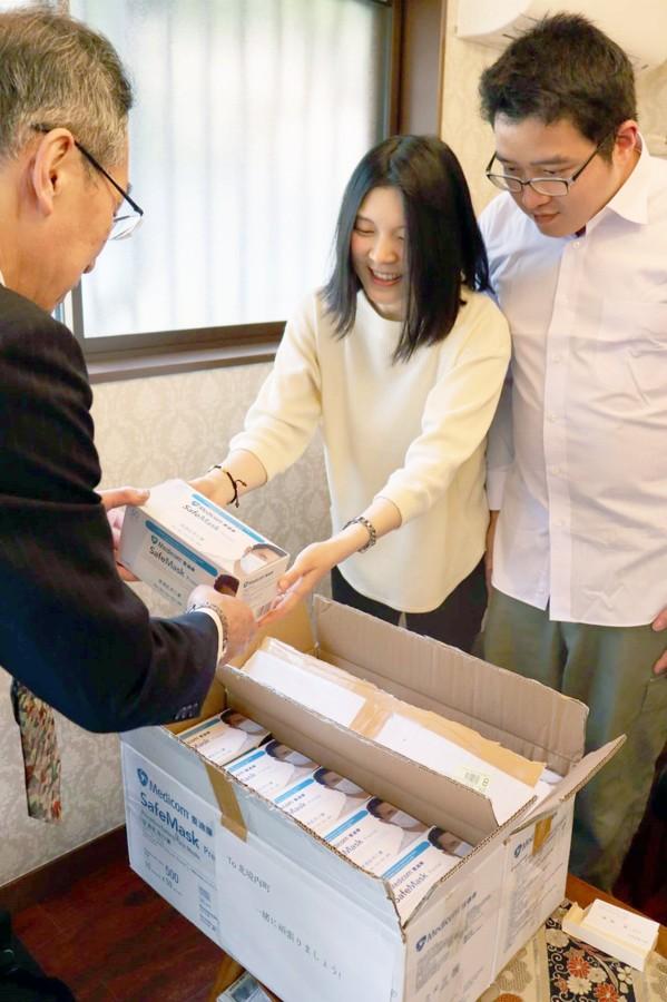 中国女子自费给日本捐千只口罩：为了感恩