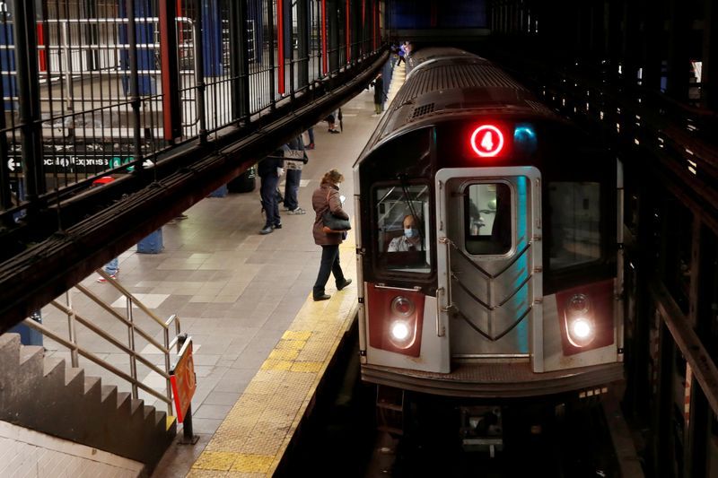 Overnight closure of New York subways May presage bigger changes
