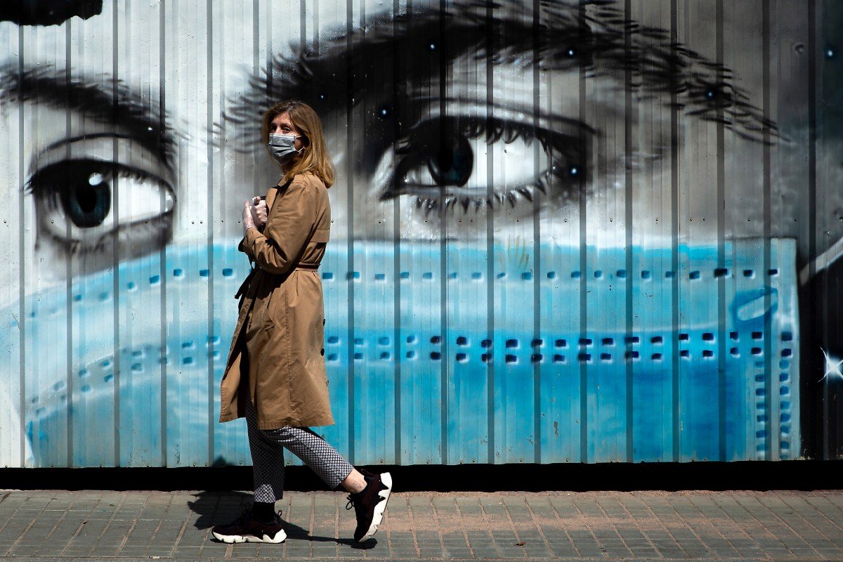 Coronavirus latest: ‘saddest day for global economy’ as US and Europe feel pandemic’s impact