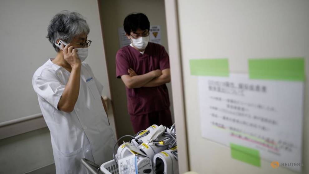 Japanese ICU doctor expects long battle against coronavirus