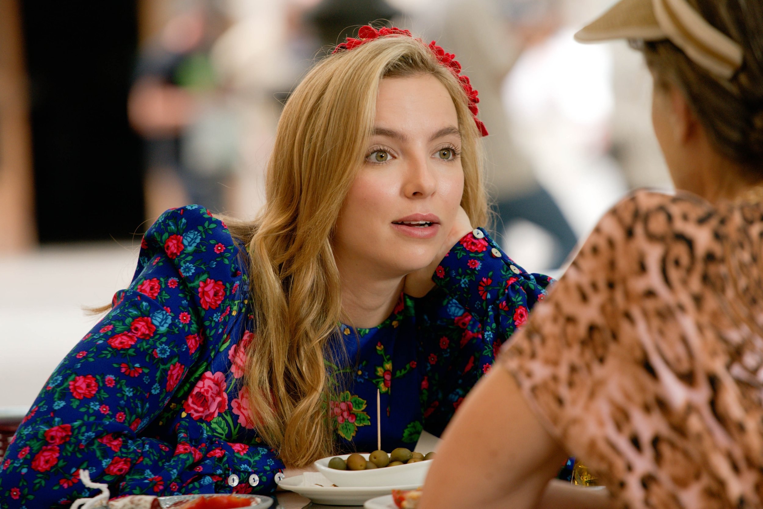 Is Killing Eve based on a book and how many Villanelle novels are there?