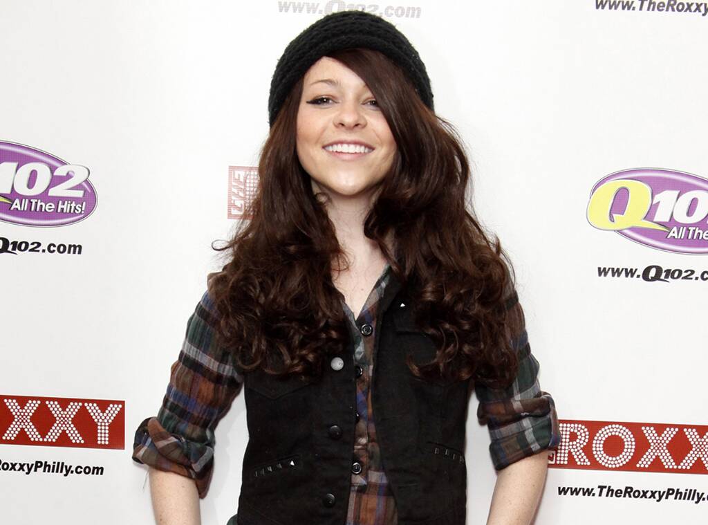 Singer Cady Groves Dead at 30