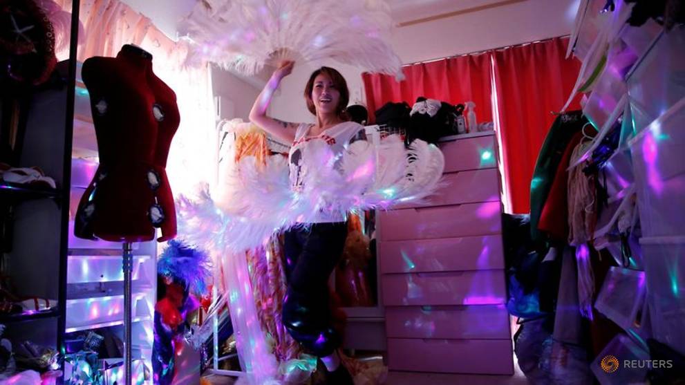 Japan's coronavirus lockdown strips exotic dancer of her savings