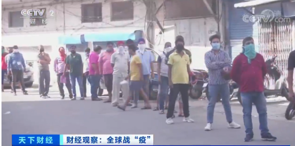 也是“醉了”！印度市民抢购酒水，场面一度失控！酒税上涨70%也无法阻挡…