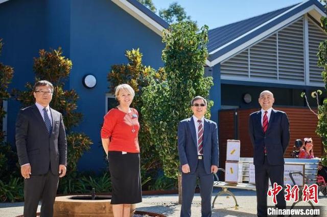 澳大利亚中国总商会珀斯分会向西澳残疾人服务中心捐赠医用口罩