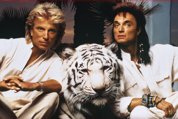 Roy Horn, legendary Siegfried & Roy magician who survived a tiger attack, dies of Coronavirus