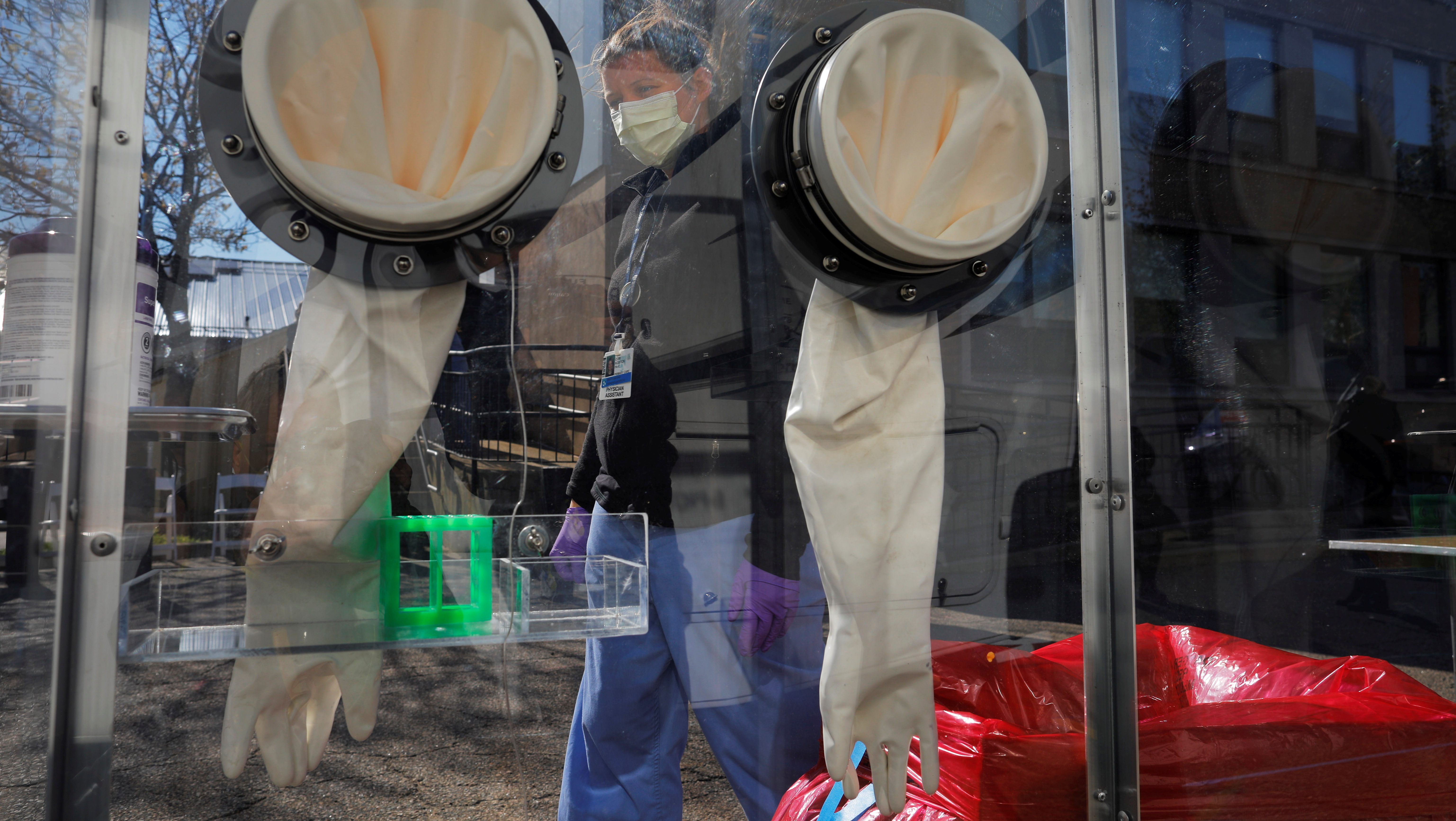 Senators want a US “Health Force” to tackle the coronavirus crisis—and more
