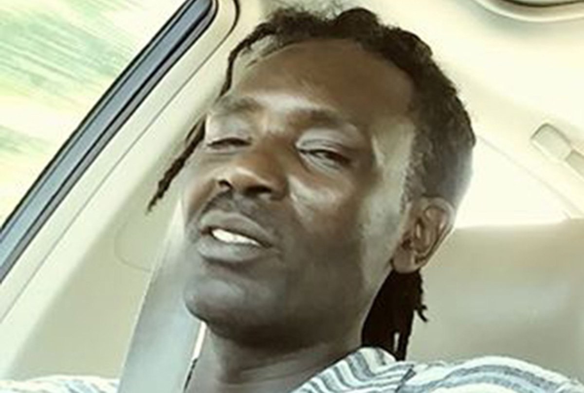 US police officer kills man who threw rocks at him in street