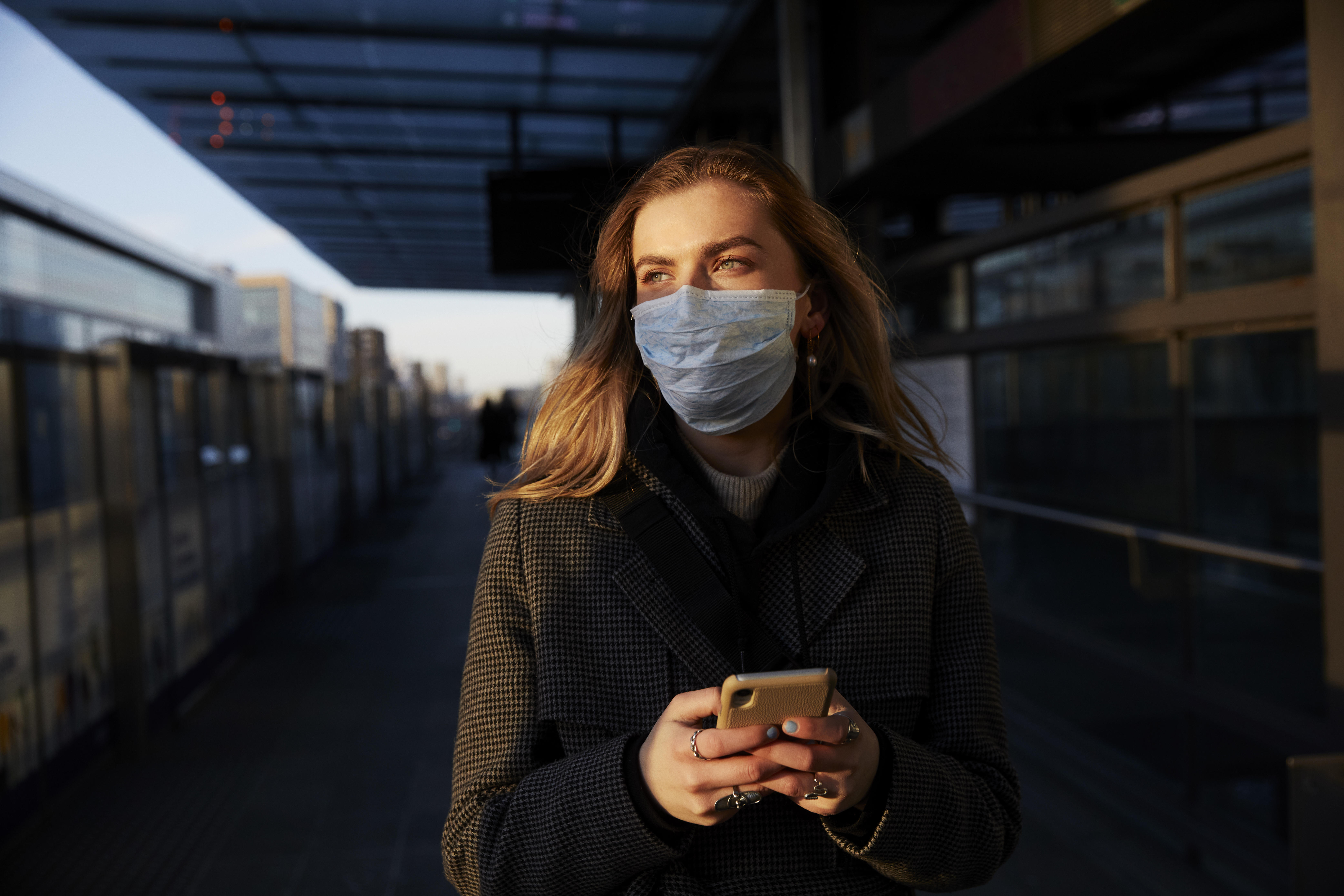Coronavirus could soon be detected simply by spitting on a smartphone
