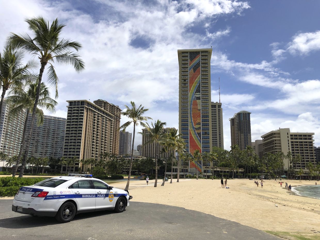 Visitors to Hawaii need to follow Covid-19 quarantine rules or go back home