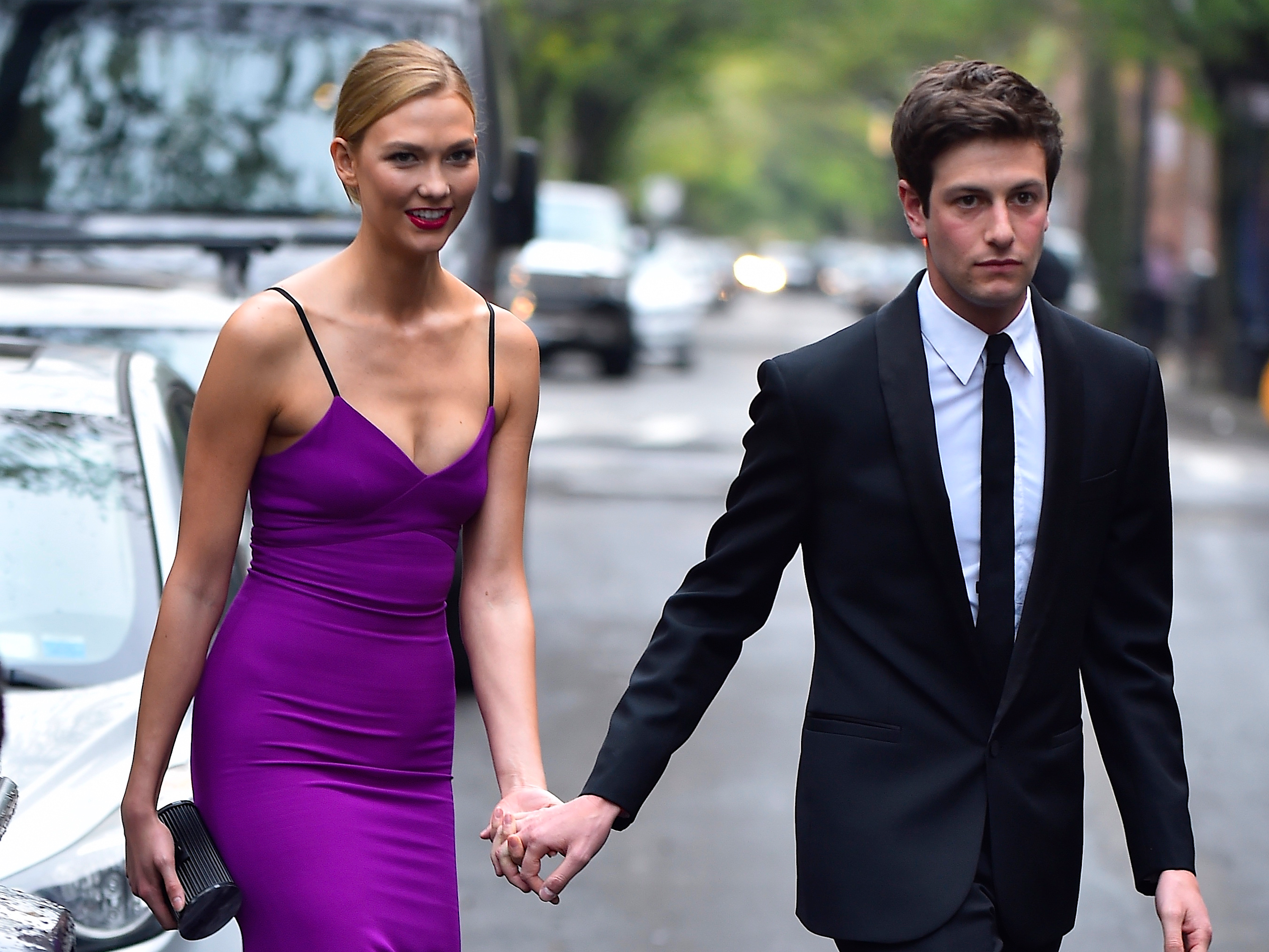 A family feud, a real-estate empire, and a supermodel: Meet the family of ‘coronavirus czar’ Jared Kushner, Trump’s son-in-law and top advisor