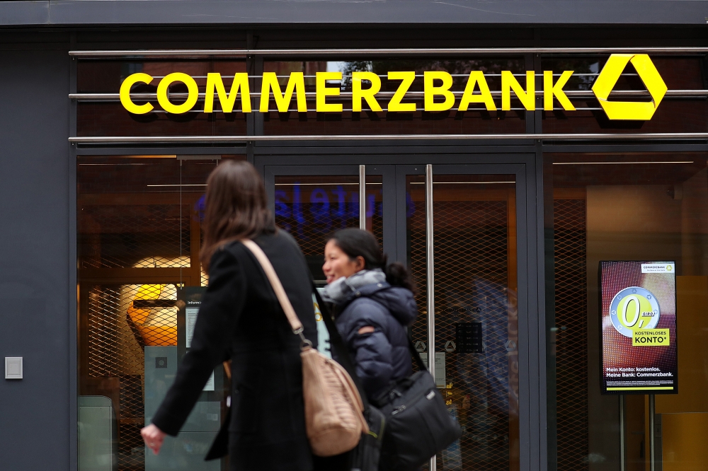 Commerzbank plunges to loss as pandemic thwarts recovery