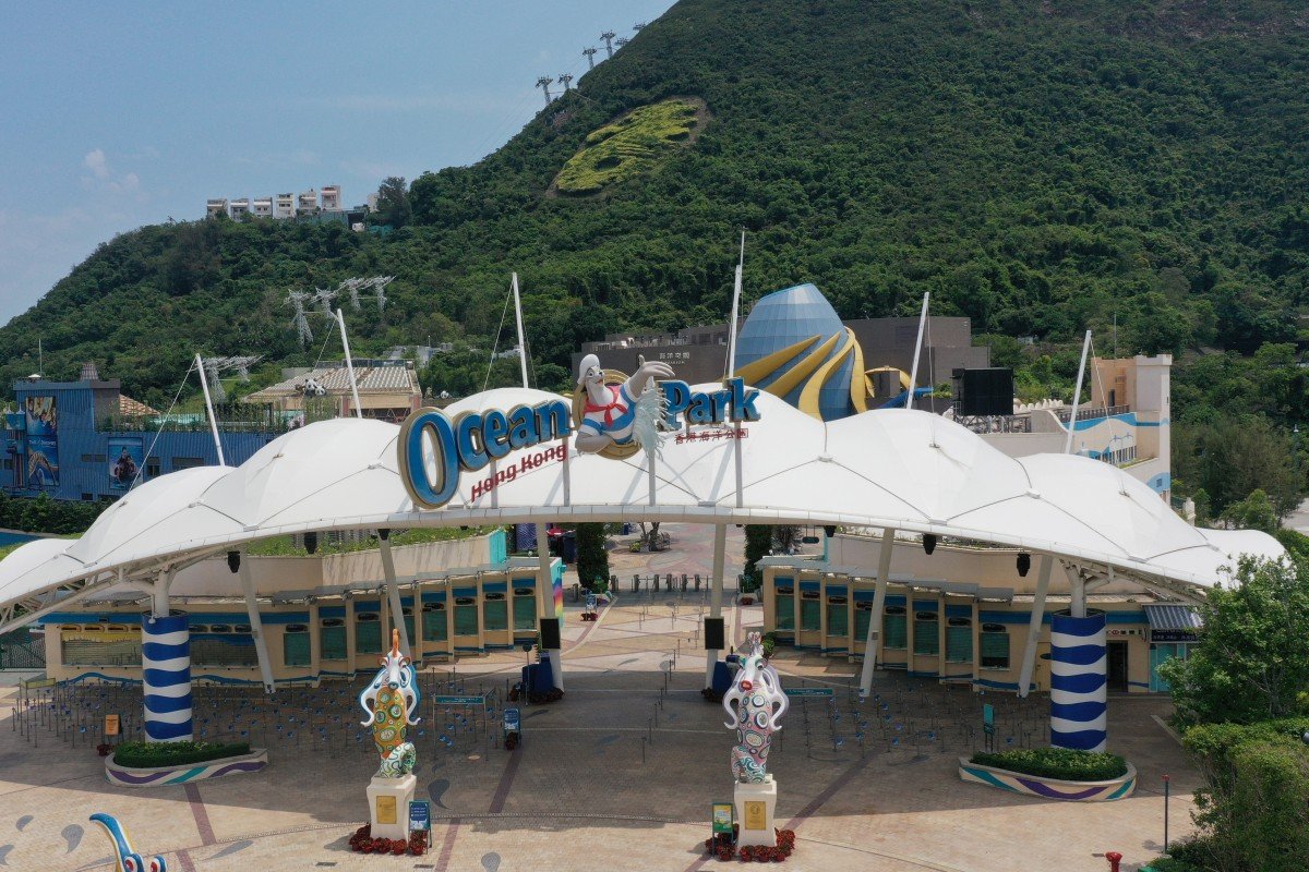 Commerce chief pleads with Hong Kong lawmakers to back HK$5.4 billion rescue of Ocean Park