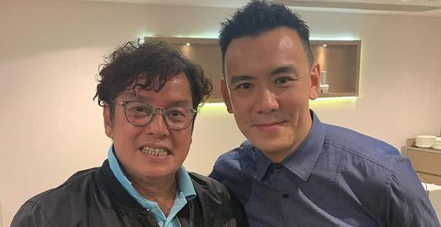 狄波拉夫妇设宴，谭咏麟出镜脸通红，69岁拉姑自曝许久未见孙子