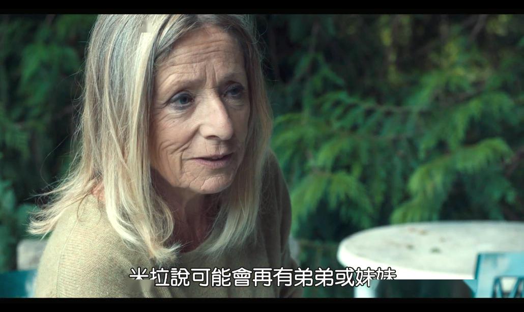 她比南京保姆还冷血，毒手直接伸向小孩丨毒药头条