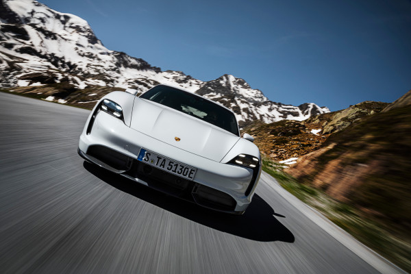 Porsche rolls out search platform for its US used-car inventory