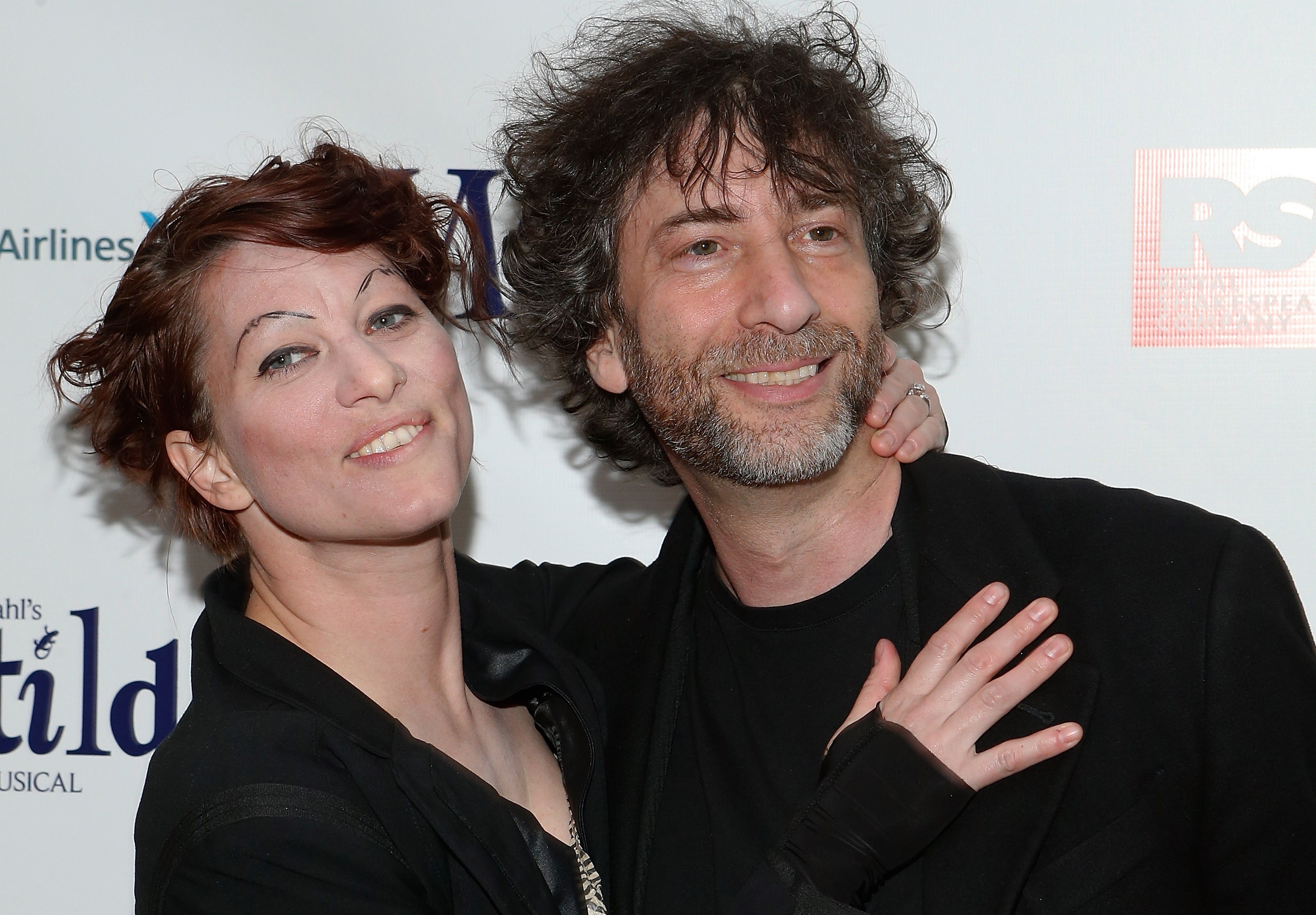 Neil Gaiman defends 11,000-mile trip from New Zealand to Scotland during lockdown