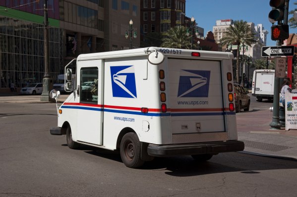 USPS reportedly reassessing last-mile delivery deals with companies like Amazon