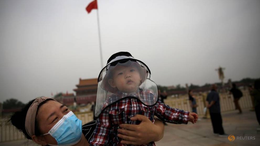 China reports five new COVID-19 cases, down from 8 a day earlier