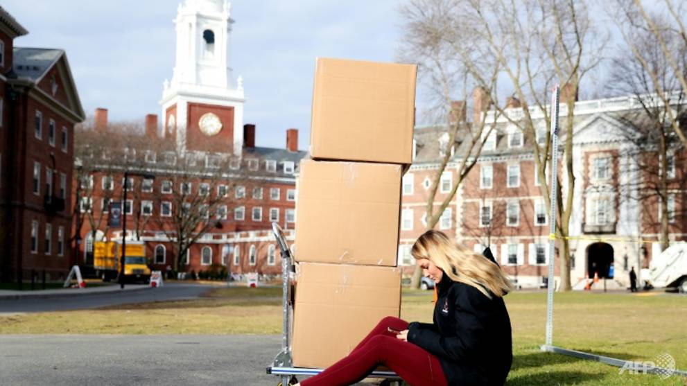 Commentary: The coronavirus is sending universities back to school