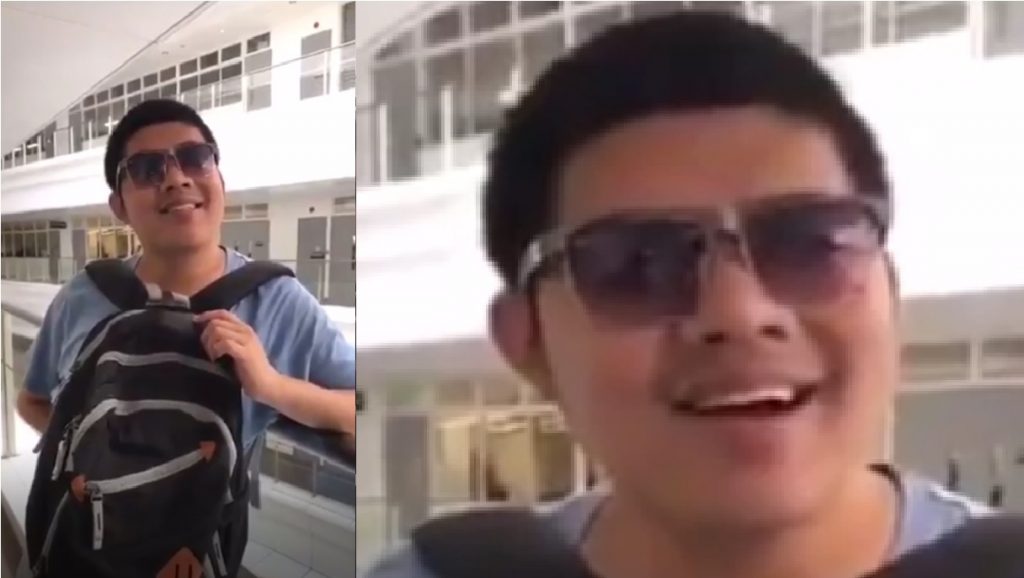 Youngster singing to tanjong ru 369