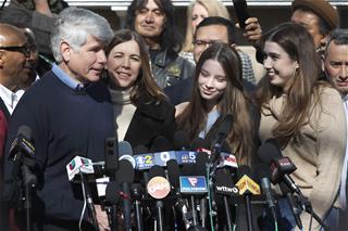 Convicted Governor Disbarred
