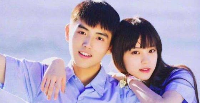 陈红大儿子与任正非女儿聚餐，颜值虽不及弟弟陈飞宇却是位学霸