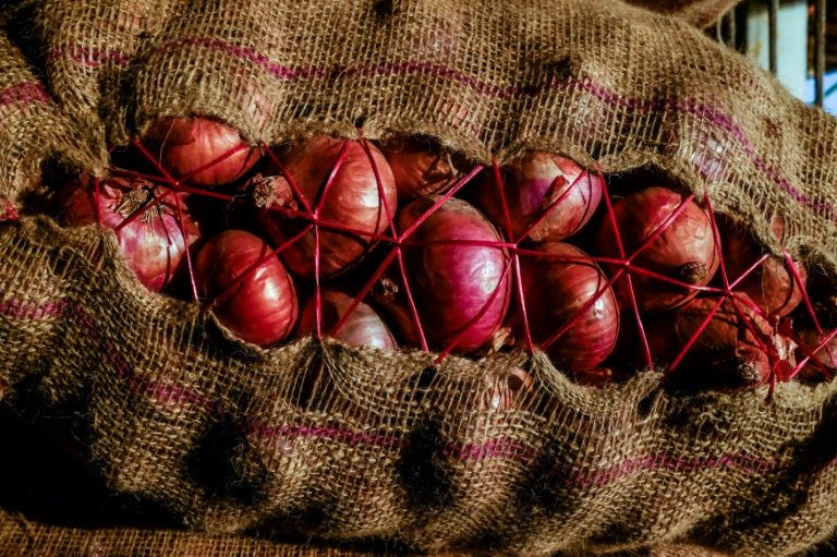Cry hard with a vengeance: Chinese woman sends tonne of onions to ex