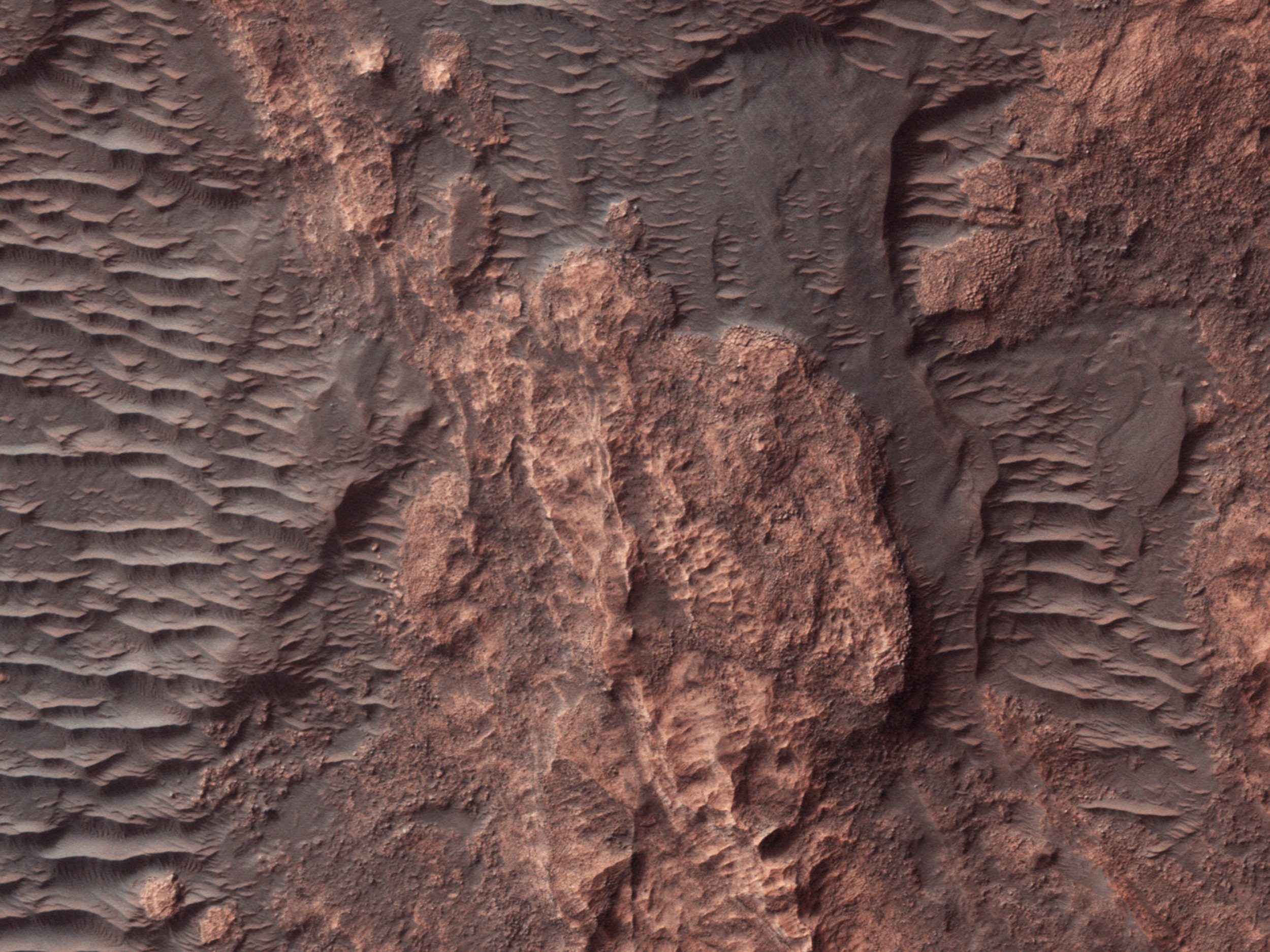 Mysterious lava-like flows on Mars may have been created by mud