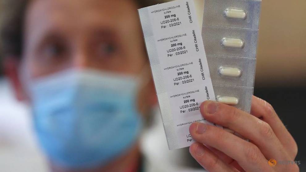 France bans hydroxychloroquine to treat COVID-19