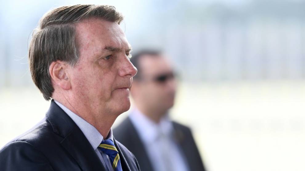 Brazil government furious at bid to seize Bolsonaro's phone