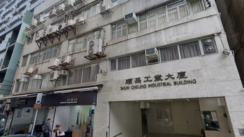 Burglars bag HK$500,000 in cash and watches in spate of Hong Kong break-ins