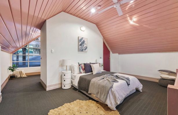 Tiny-looking home hides huge pink interior that Barbie and Elle Woods would be jealous of
