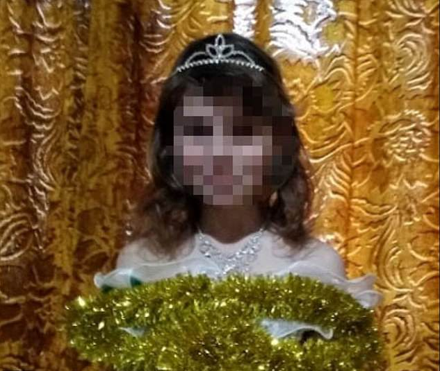 抢用平板电脑起争执 · 少年铁锤砸死妹再弃尸