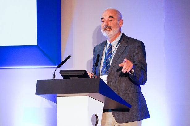 Brits may be given coronavirus 'risk scores' as UK lockdown eases, scientist says
