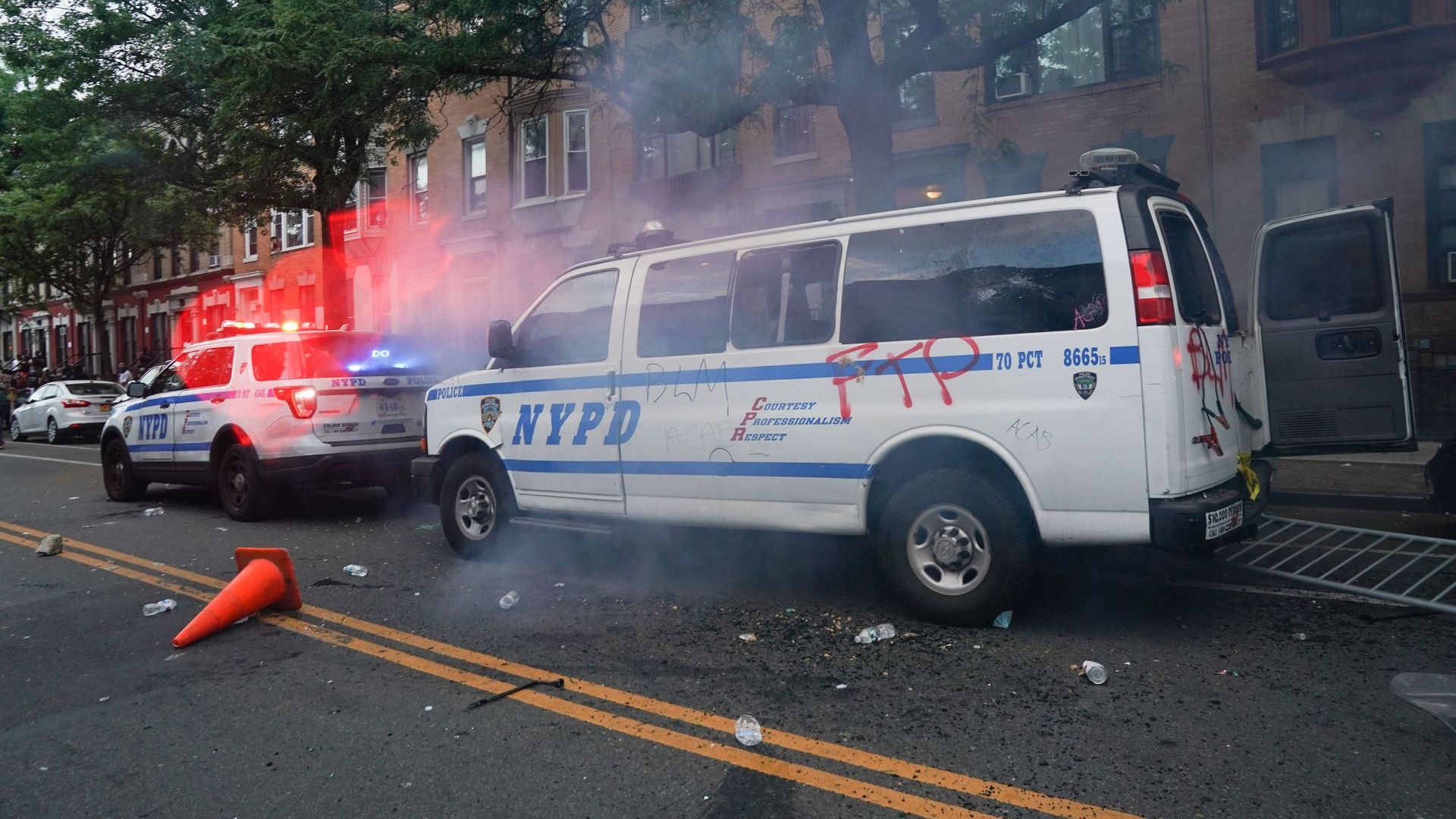 2 Sisters Face Federal Charges for Throwing Molotov Cocktail in NYPD Van