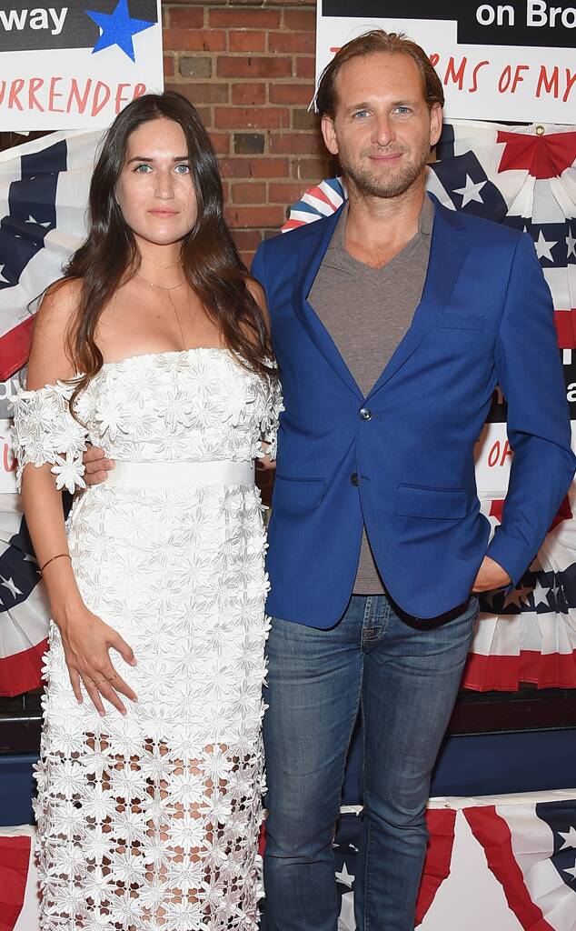 Josh Lucas' Ex-Wife Accuses Him of Cheating, Says "I Deserve Better Than This"