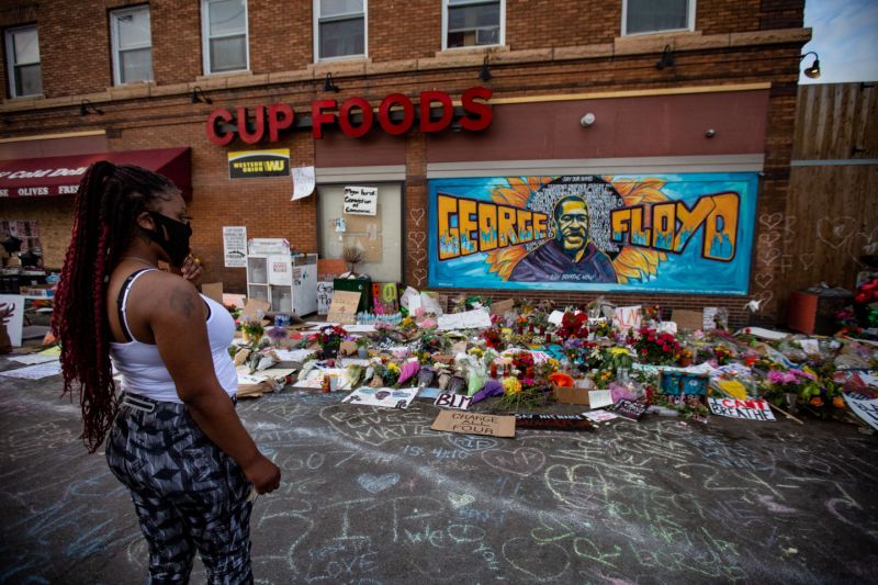 Owner whose store called 911 on george floyd: 'i wish the police were never called'