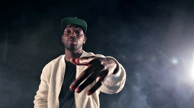 UK Rap Vet Swiss Pays Tribute To George Floyd In New Visuals For "Can't Breathe"